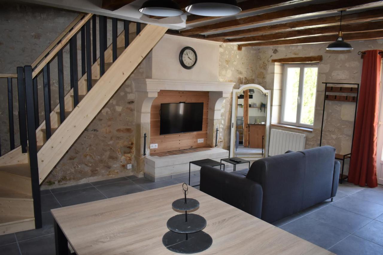 Maison De Charme Ligueil Экстерьер фото